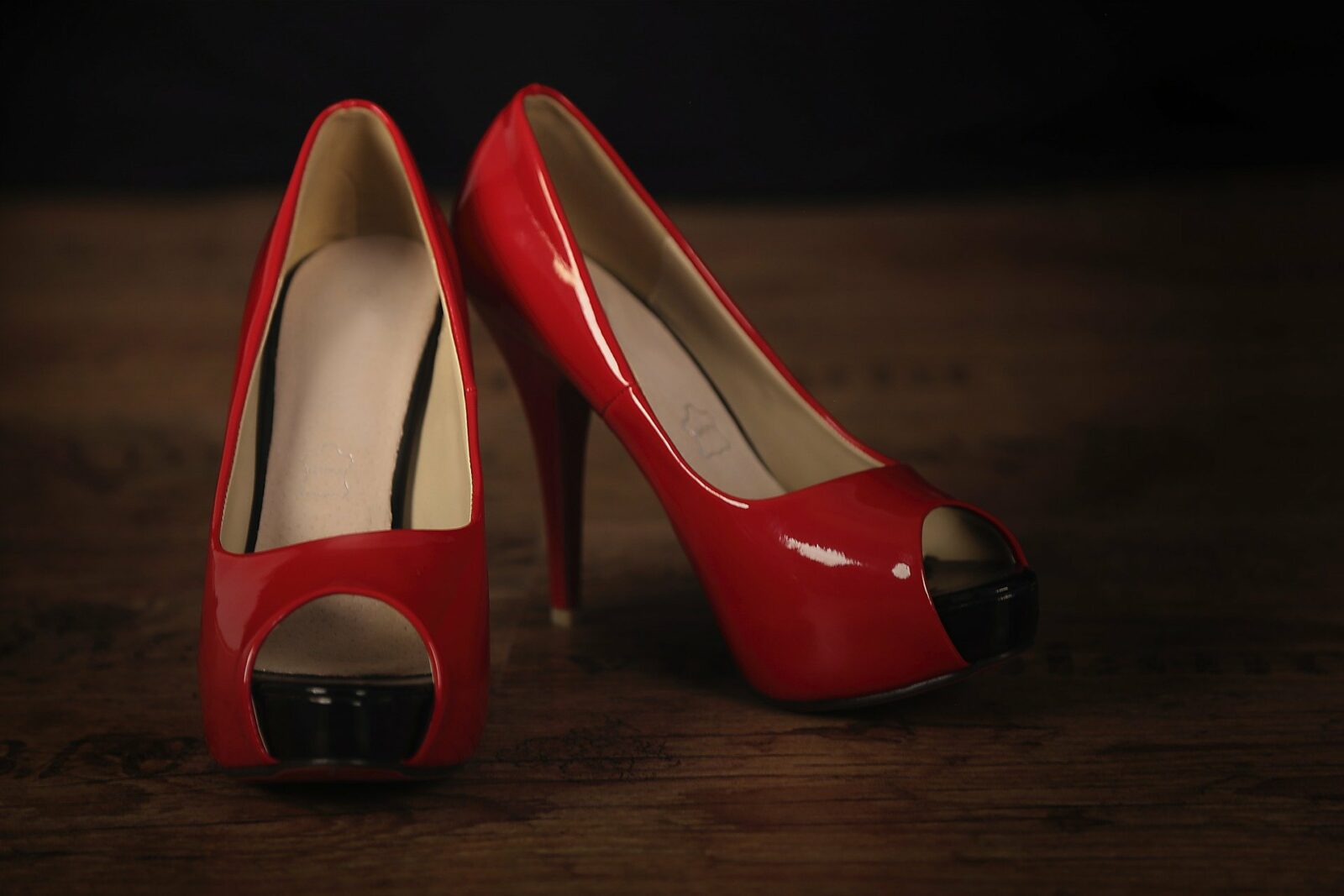 The Red Shoes (Story by Risa Peris) | The 200 Word Short Story